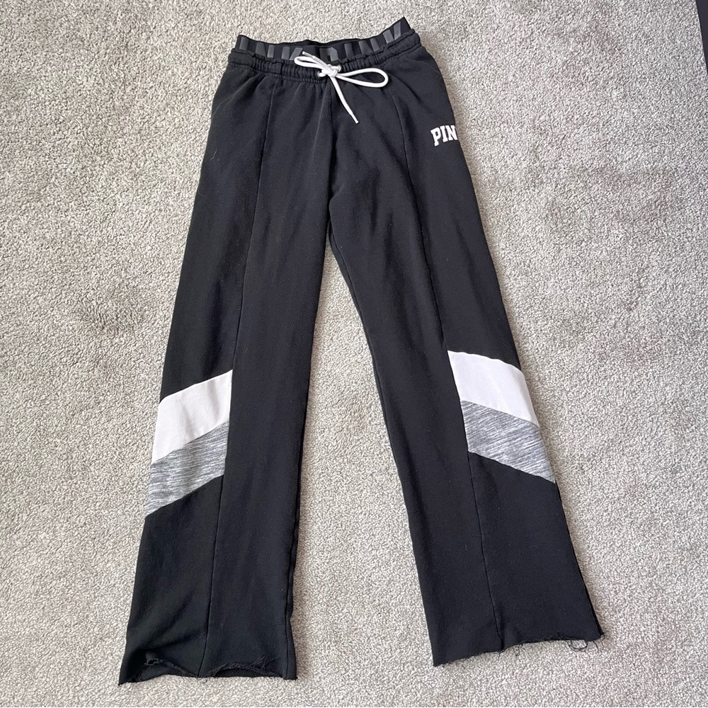 Y2K Victoria secret PINK sweats size xsmall with PINK black waistband